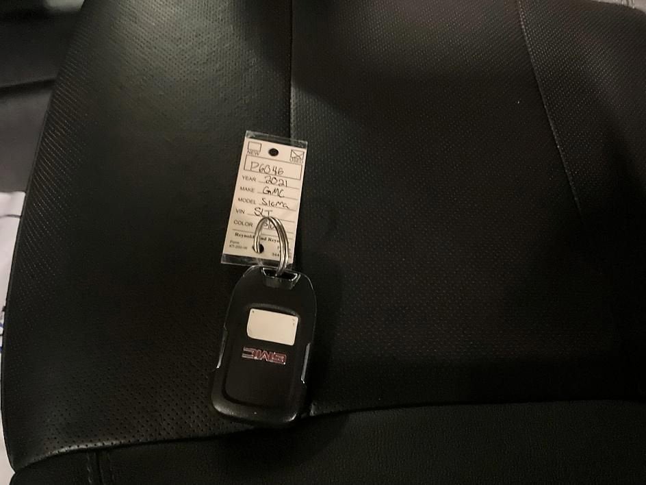 2021 GMC Sierra 1500 SLT