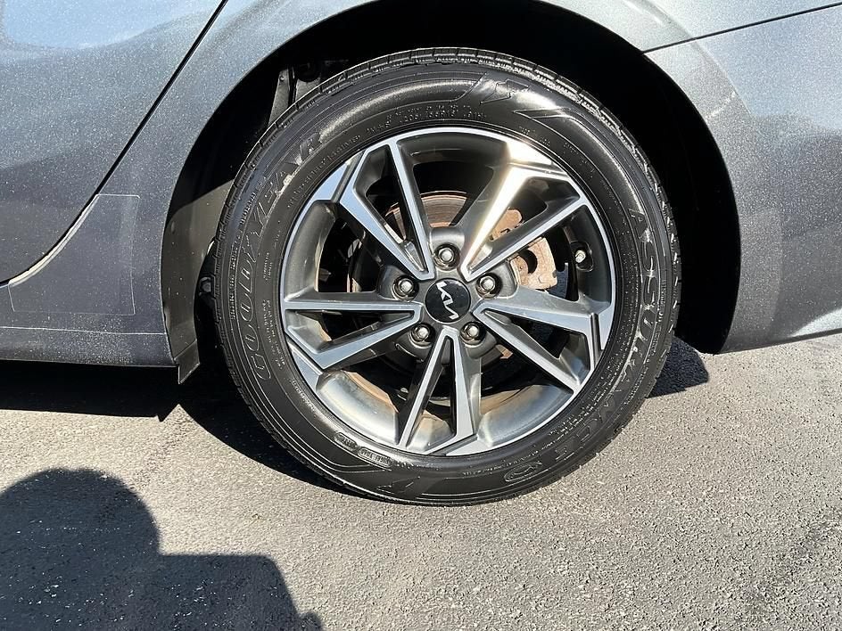 2023 Kia Forte LXS