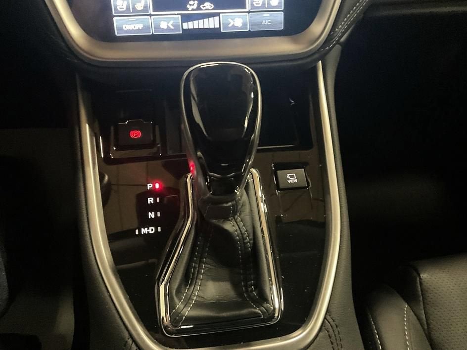 2023 Subaru Outback Touring
