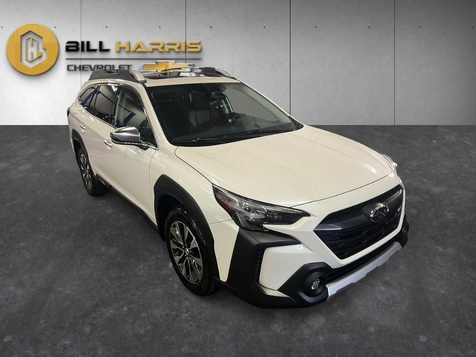 2023 Subaru Outback Touring