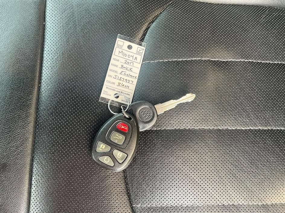 2017 Buick Enclave Leather
