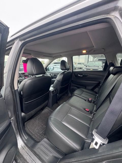 2017 Nissan Rogue SL