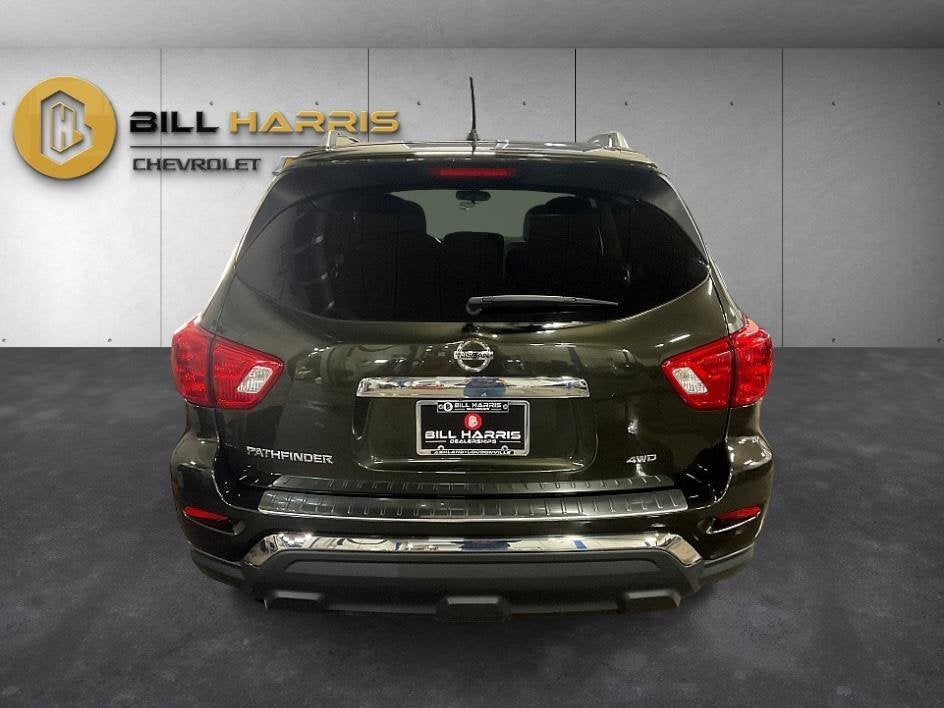 2017 Nissan Pathfinder S