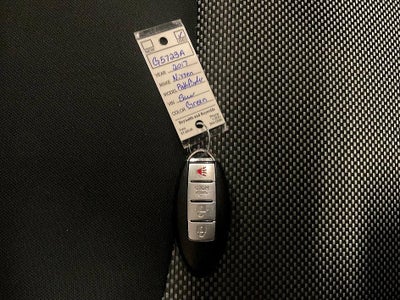 2017 Nissan Pathfinder S