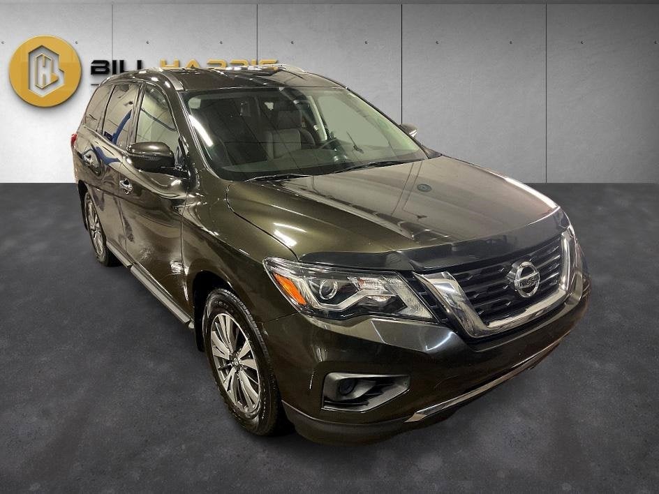 2017 Nissan Pathfinder S