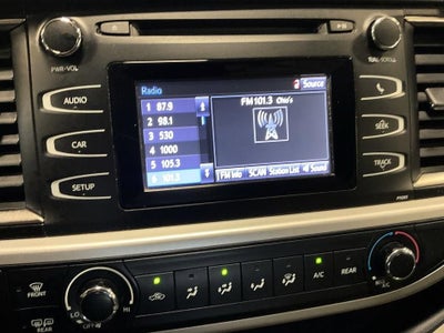 2016 Toyota Highlander LE V6