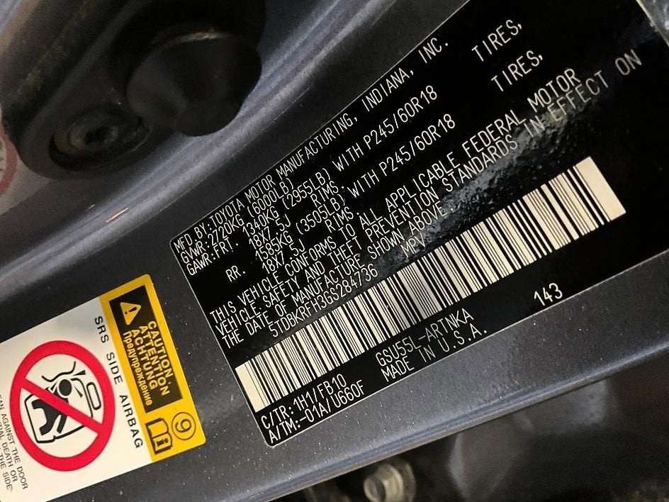 2016 Toyota Highlander LE V6