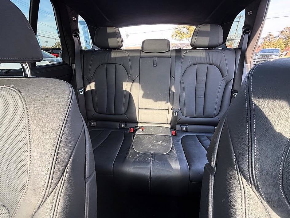 2021 BMW X5 M50i