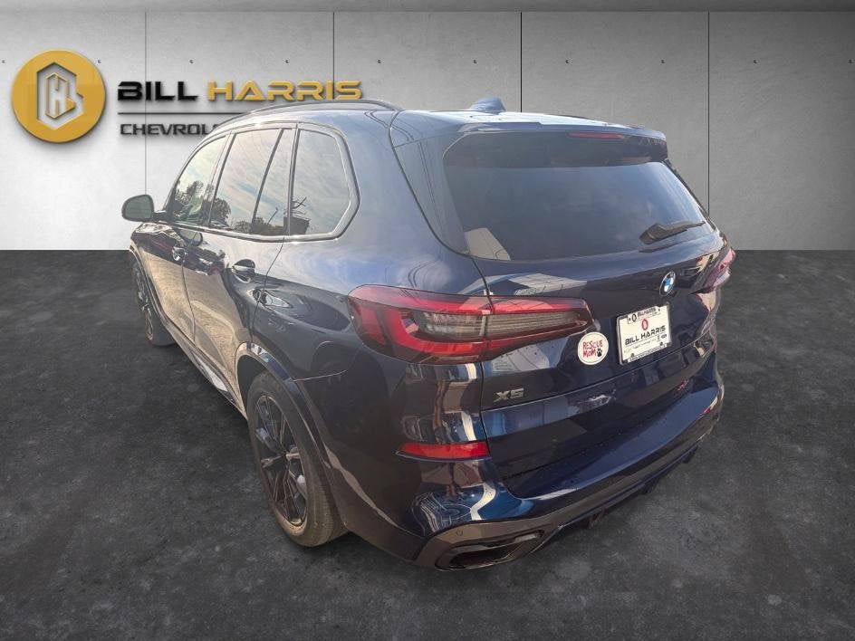 2021 BMW X5 M50i