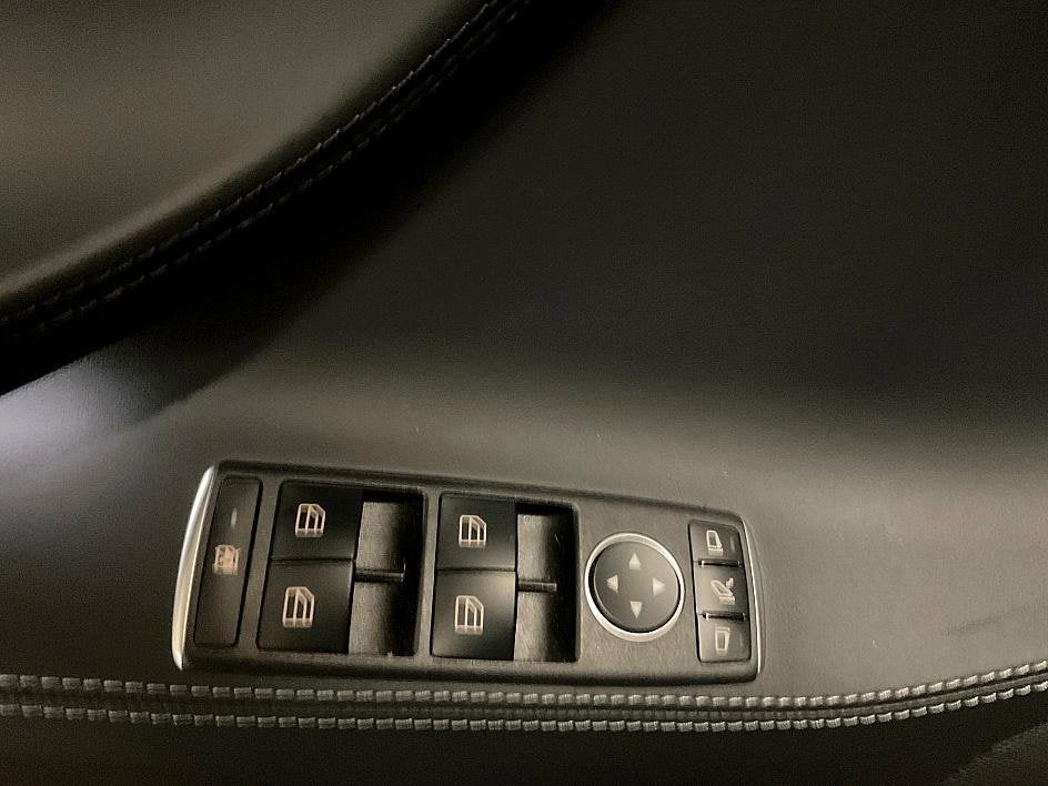 2019 Tesla Model S 75D