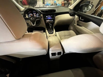 2020 Nissan Rogue Sport SV AWD Xtronic CVT