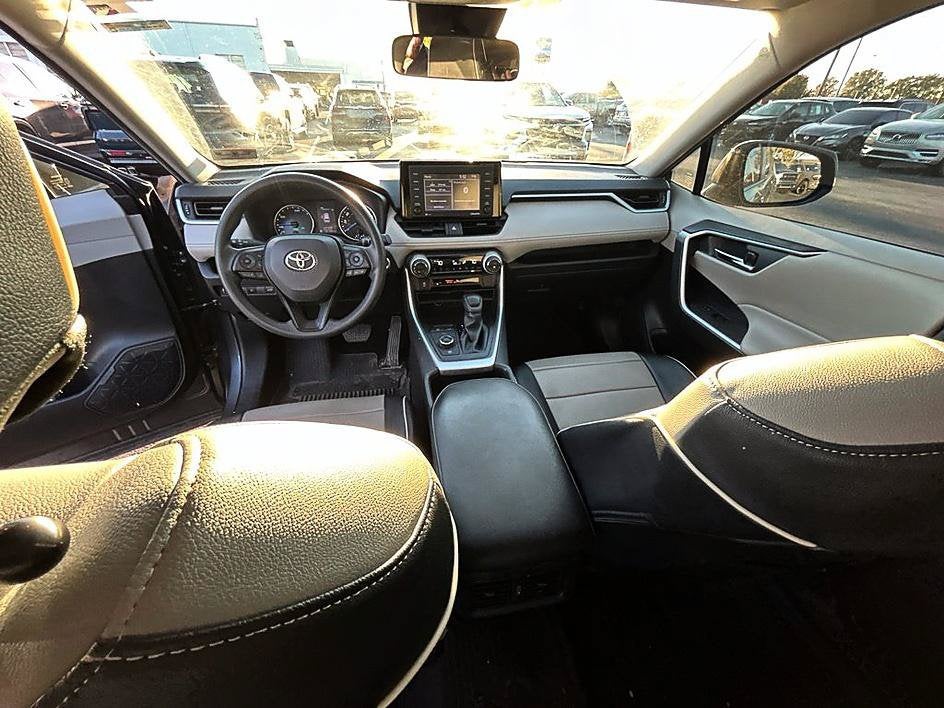 2022 Toyota RAV4 Hybrid XLE