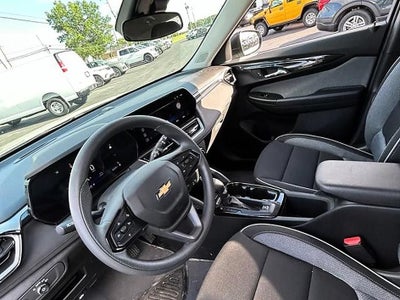 2025 Chevrolet Trailblazer LS