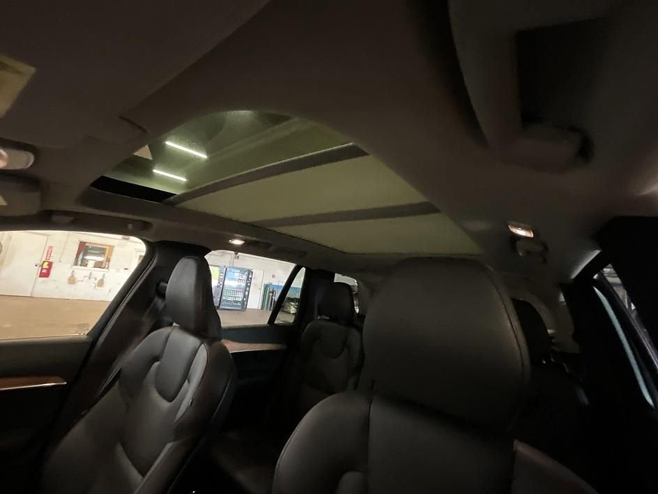 2025 Volvo XC90 Plus