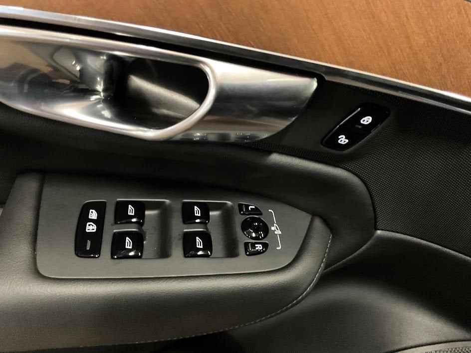 2025 Volvo XC90 Plus