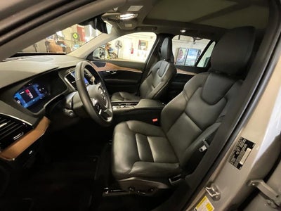 2025 Volvo XC90 Plus