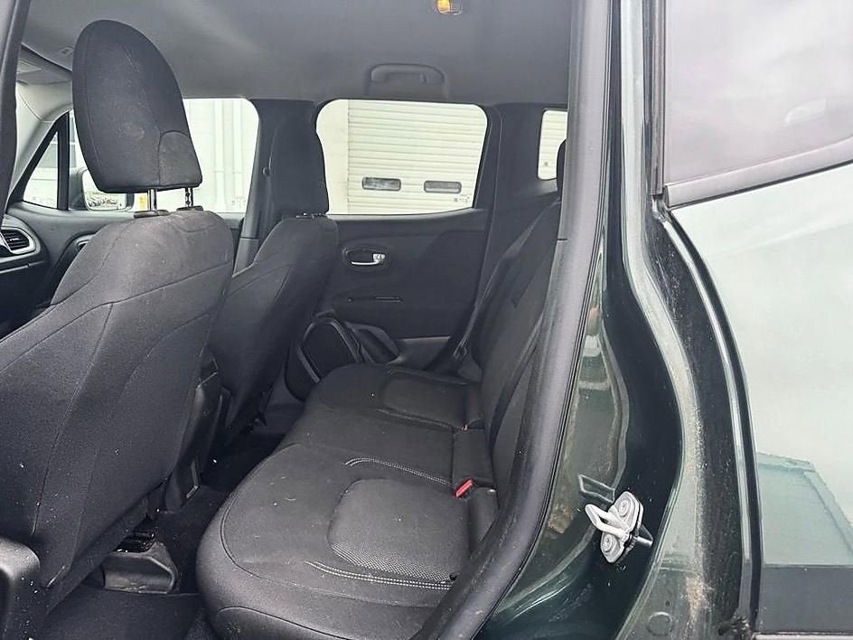 2021 Jeep Renegade Jeepster 4x4