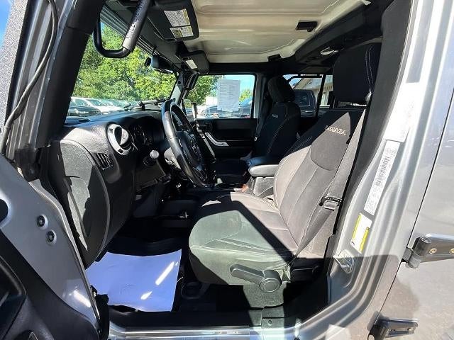 2016 Jeep Wrangler Unlimited 4WD 4dr Sahara