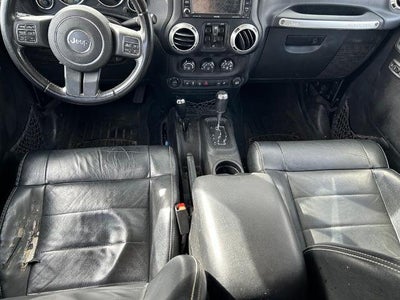 2012 Jeep Wrangler Unlimited 4WD 4dr Sahara