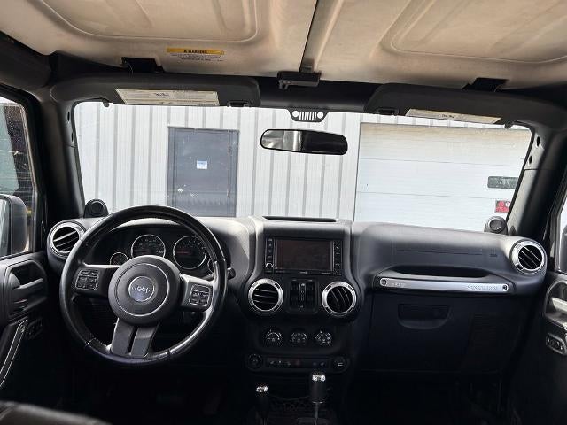 2012 Jeep Wrangler Unlimited 4WD 4dr Sahara