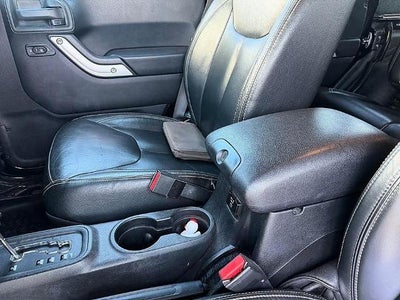 2016 Jeep Wrangler Unlimited 4WD 4dr Sahara
