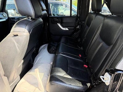 2016 Jeep Wrangler Unlimited 4WD 4dr Sahara