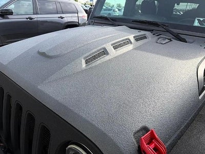 2016 Jeep Wrangler Unlimited 4WD 4dr Sahara