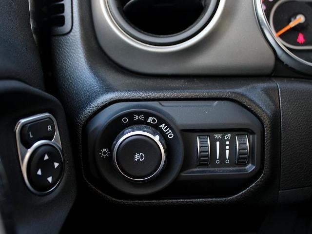 2022 Jeep Wrangler Unlimited Willys 4x4