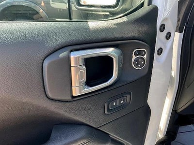 2021 Jeep Wrangler Unlimited Sahara Altitude 4x4