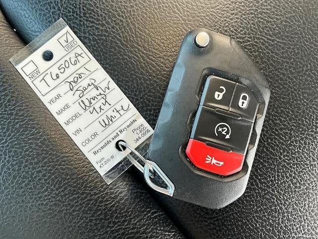 2021 Jeep Wrangler Unlimited Sahara Altitude 4x4