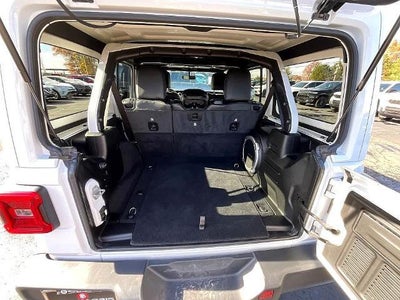 2021 Jeep Wrangler Unlimited Sahara Altitude 4x4