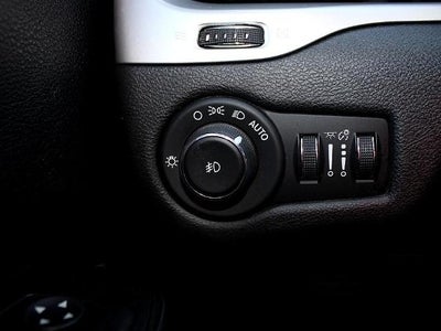 2017 Jeep Cherokee Trailhawk 4x4 *Ltd Avail*