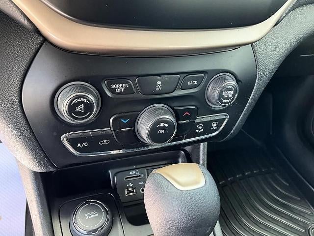 2014 Jeep Cherokee 4WD 4dr Altitude