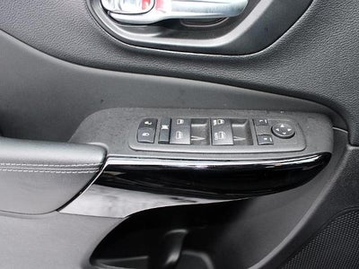 2023 Jeep Cherokee Altitude Lux 4x4