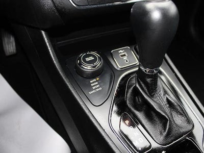 2023 Jeep Cherokee Altitude Lux 4x4