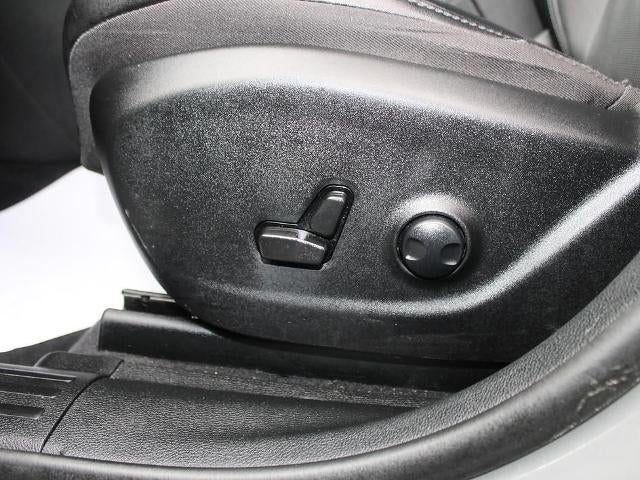 2023 Jeep Cherokee Altitude Lux 4x4