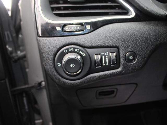 2023 Jeep Cherokee Altitude Lux 4x4