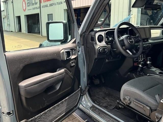 2025 Jeep Wrangler Willys 4 Door 4x4