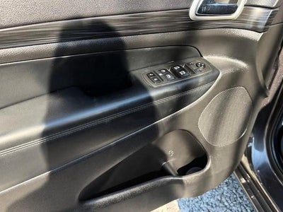 2021 Jeep Grand Cherokee Laredo X 4x4