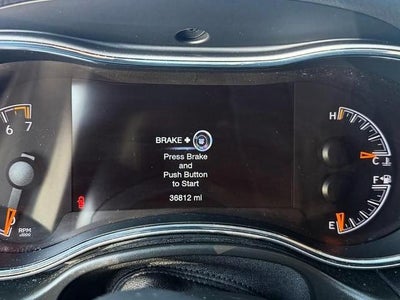 2021 Jeep Grand Cherokee Laredo X 4x4