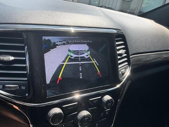 2021 Jeep Grand Cherokee Laredo X 4x4