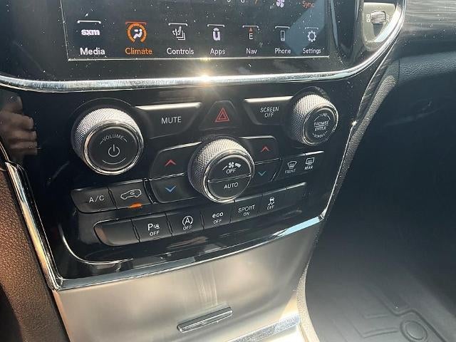 2021 Jeep Grand Cherokee Laredo X 4x4