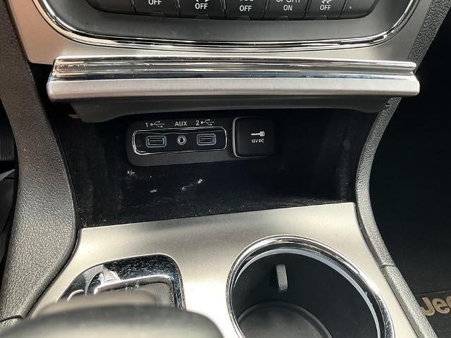 2018 Jeep Grand Cherokee Laredo 4x4 *Ltd Avail*