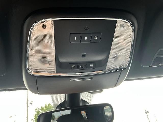2018 Jeep Grand Cherokee Laredo 4x4 *Ltd Avail*