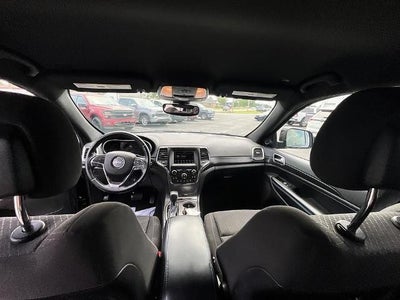 2018 Jeep Grand Cherokee Laredo 4x4 *Ltd Avail*