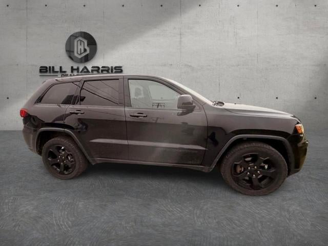 2018 Jeep Grand Cherokee Laredo 4x4 *Ltd Avail*
