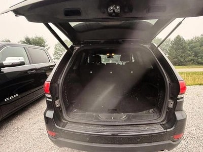 2018 Jeep Grand Cherokee Laredo 4x4 *Ltd Avail*