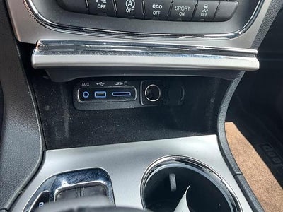 2017 Jeep Grand Cherokee Altitude 4x4 *Ltd Avail*