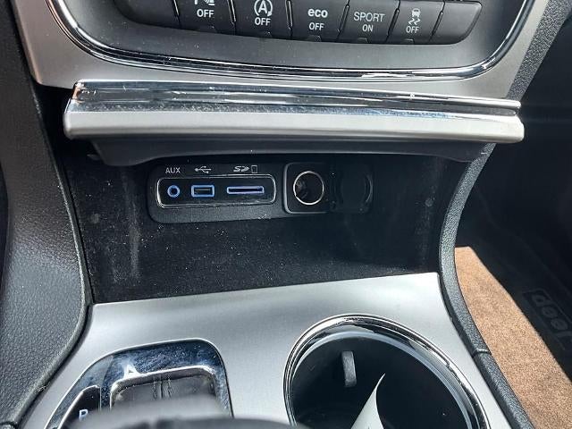 2017 Jeep Grand Cherokee Altitude 4x4 *Ltd Avail*