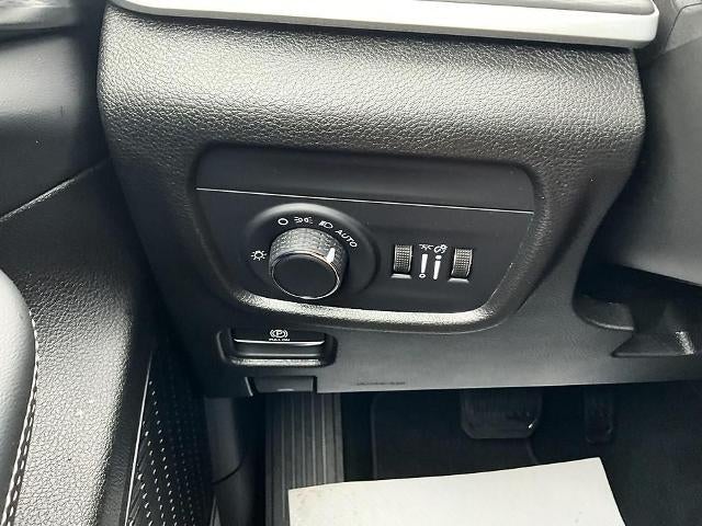 2025 Jeep Grand Cherokee Altitude X 4x4